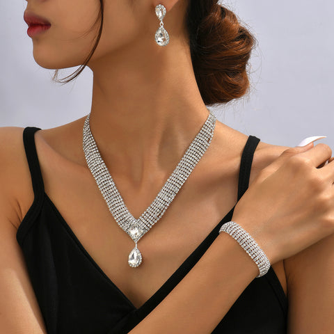 Silver diamond set
